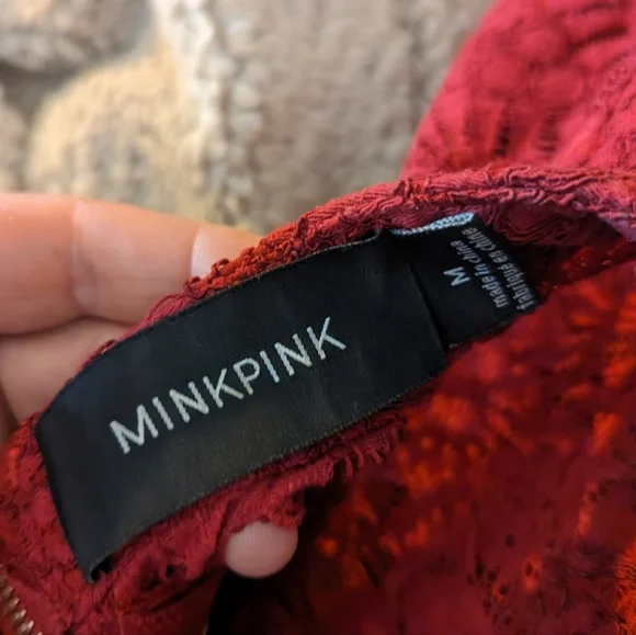 MinkPink Drama Queen Burgundy Lace Zip Back Bell Sleeve Top size M - Picture 10 of 11